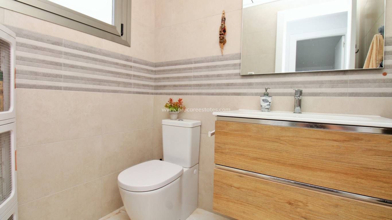 Verkauf - Villa - Orihuela Costa - Villamartin