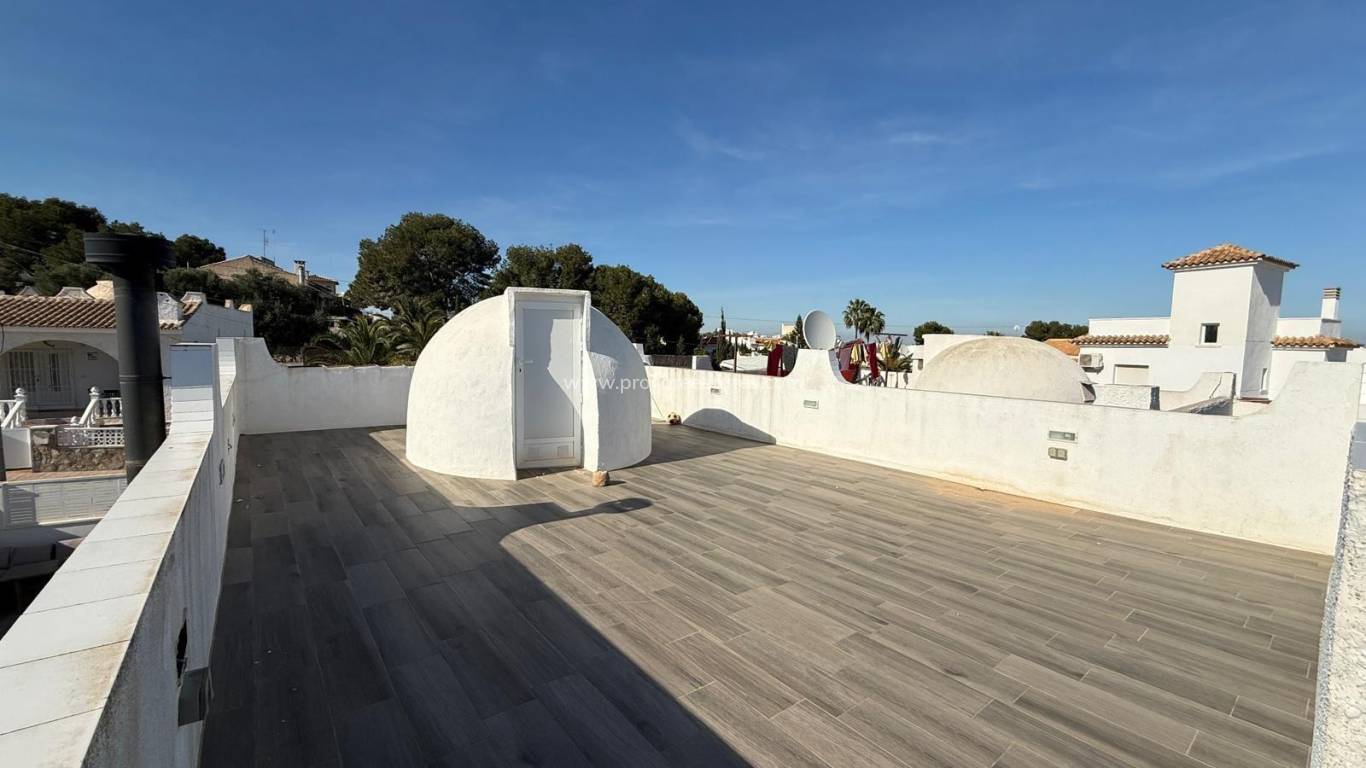 Verkauf - Villa - Orihuela Costa - Villamartin