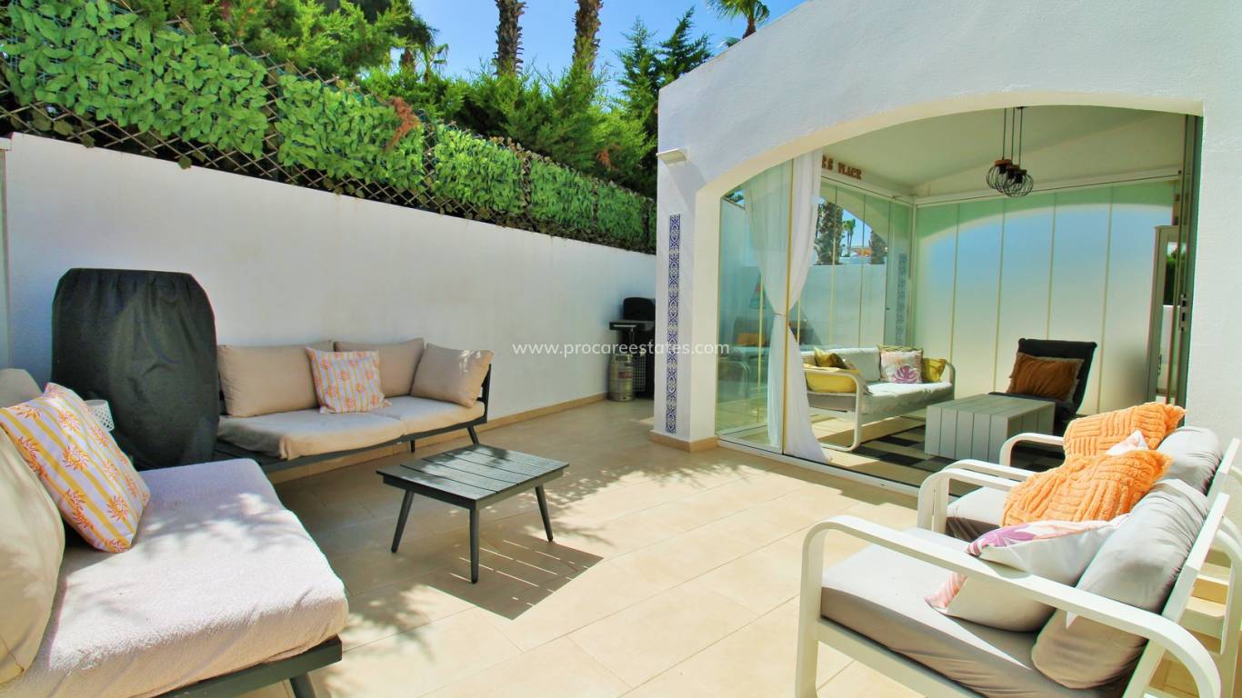 Verkauf - Villa - Orihuela Costa - Villamartin