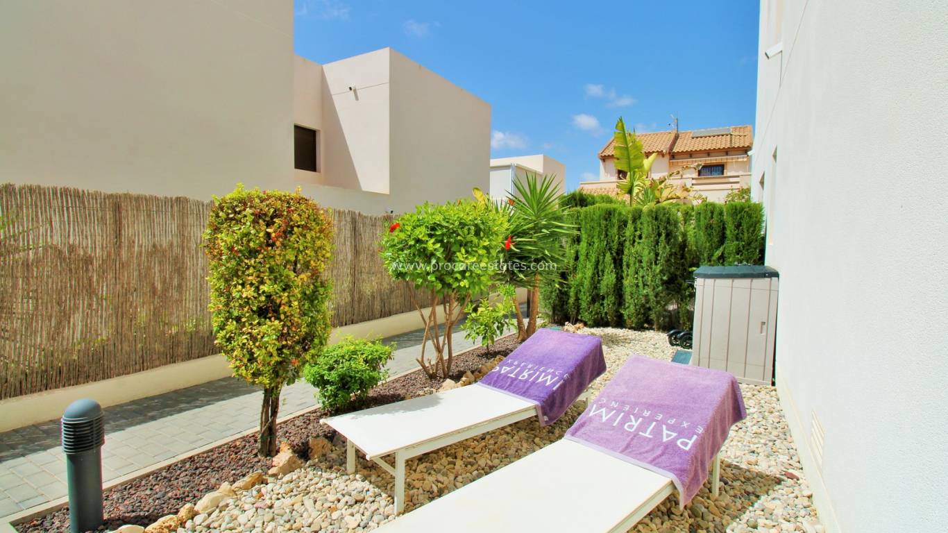 Verkauf - Villa - Orihuela Costa - Villamartin