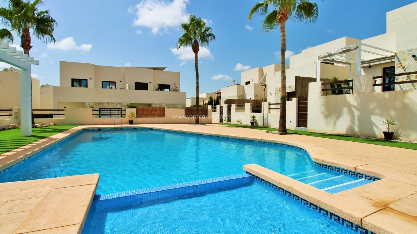 Verkauf - Villa - Orihuela Costa - Villamartin