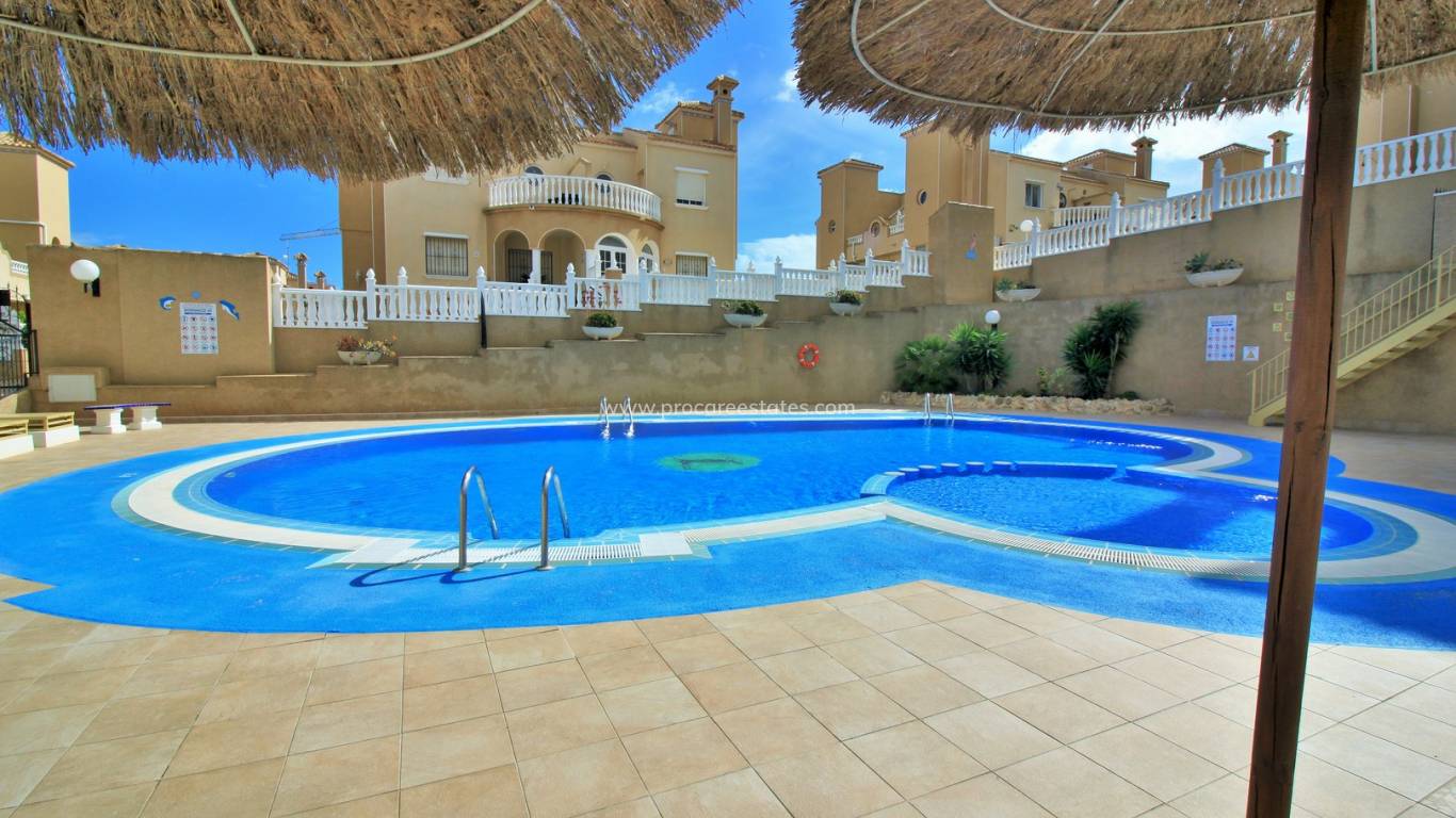 Verkauf - Villa - Orihuela Costa - Villamartin