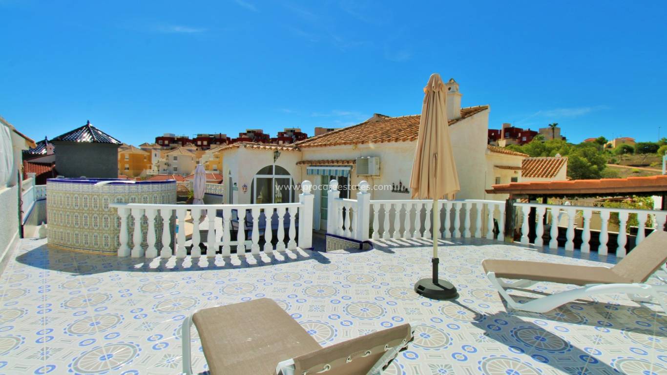 Verkauf - Villa - Orihuela Costa - Villamartin