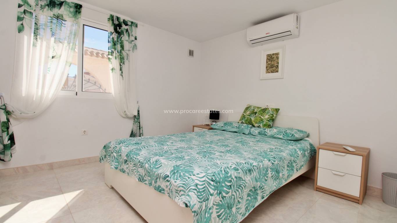 Verkauf - Villa - Orihuela Costa - Villamartin
