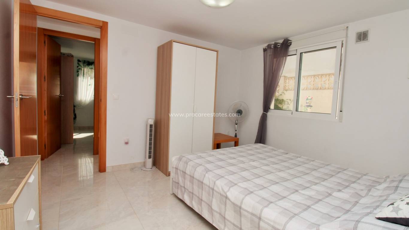 Verkauf - Villa - Orihuela Costa - Villamartin
