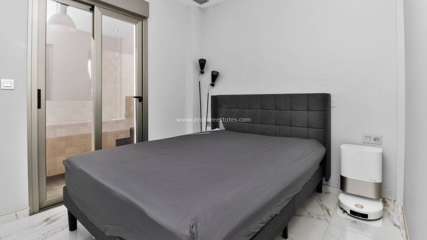 Verkauf - Villa - Orihuela Costa - Villamartin