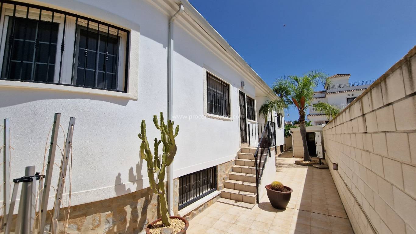 Verkauf - Villa - San Fulgencio - El Oasis