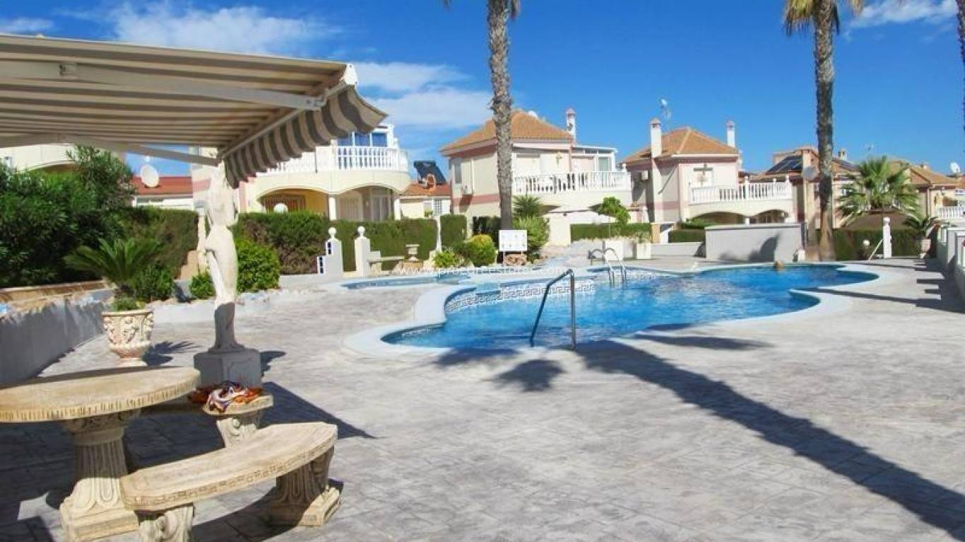 Verkauf - Villa - Torrevieja - Aguas Nuevas