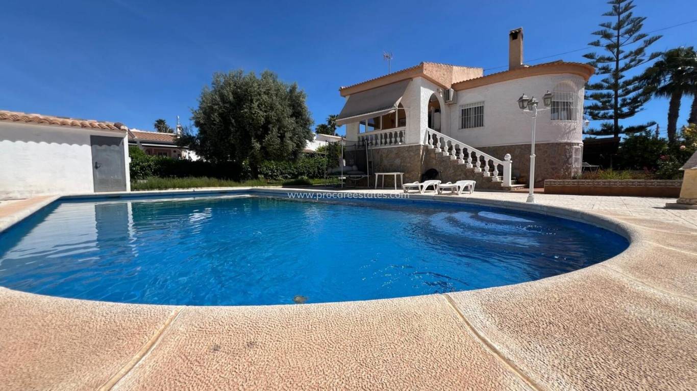 Verkauf - Villa - Torrevieja - La Siesta - El Salado - Torreta