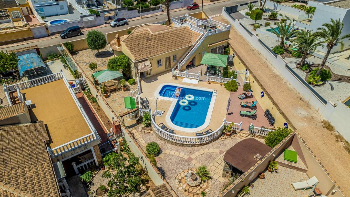 Verkauf - Villa - Torrevieja - La Siesta