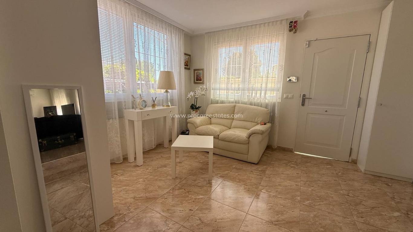 Verkauf - Villa - Torrevieja - Los Balcones - Los Altos del Edén