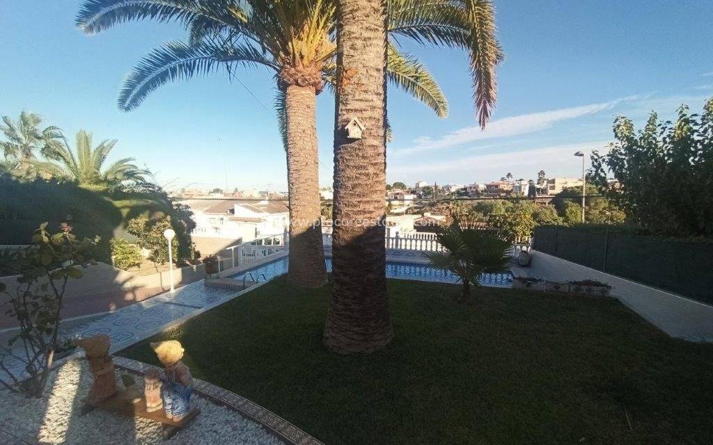 Verkauf - Villa - Torrevieja - Los Balcones