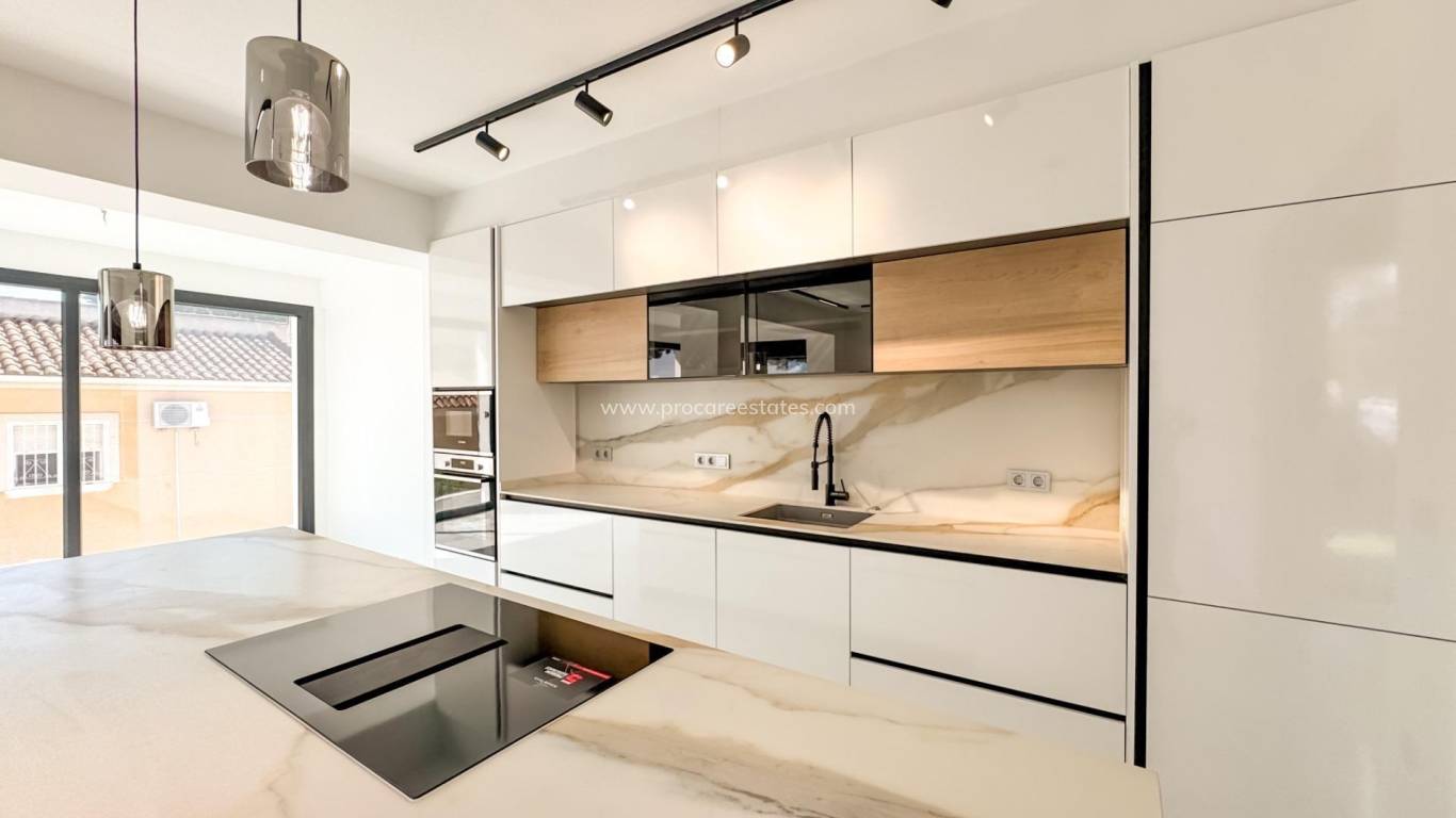 Verkauf - Villa - Torrevieja - Los Balcones