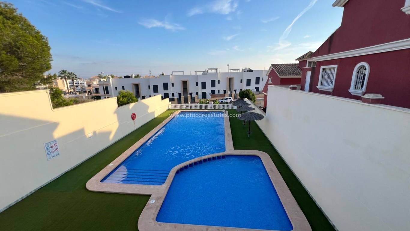 Verkauf - Villa - Torrevieja - Playa Los Locos