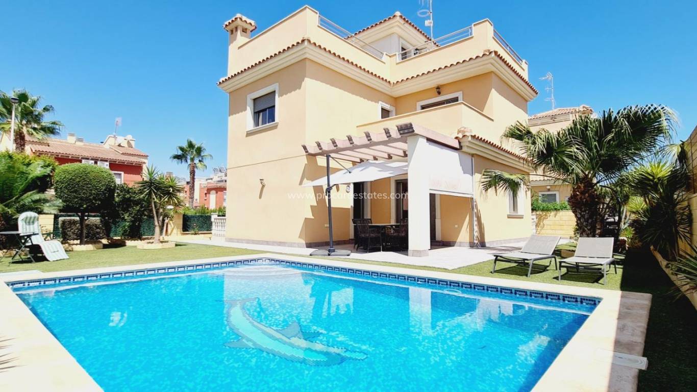 Verkauf - Villa - Torrevieja - Torrejón