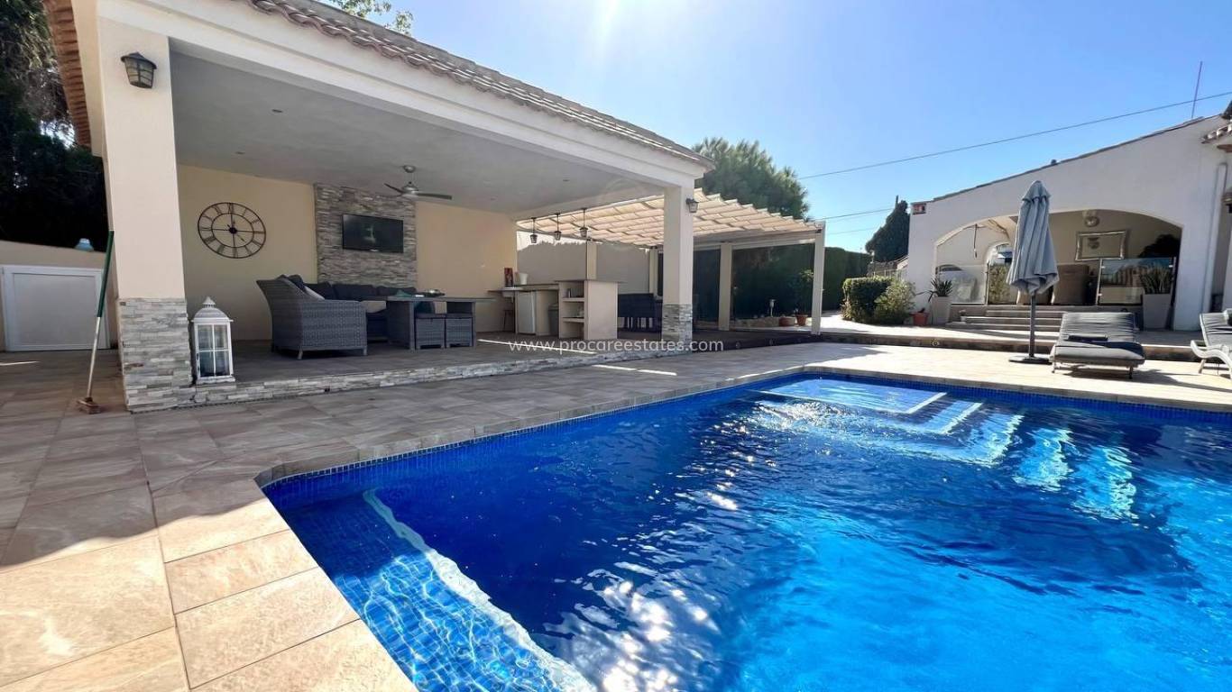 Verkauf - Villa - Torrevieja - Torrevieja Center