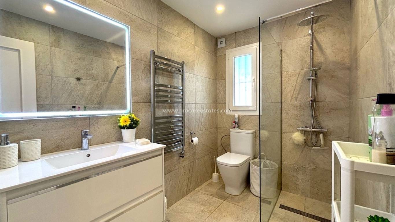 Verkauf - Villa - Villamartin, Orihuela Costa - Villamartin