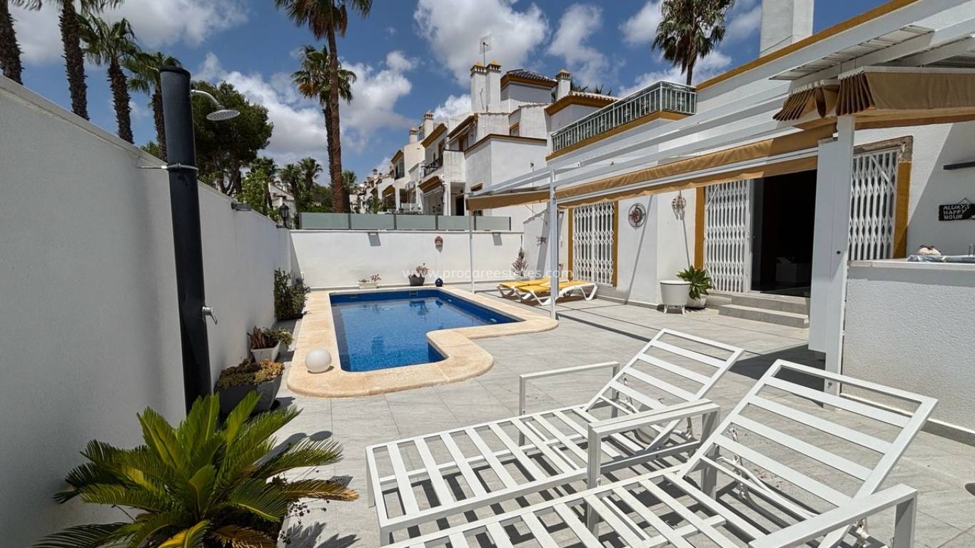 Verkauf - Villa - Villamartin, Orihuela Costa - Villamartin