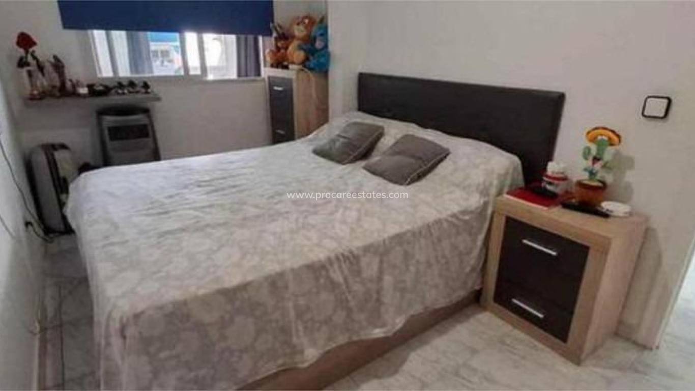 Verkauf - Wohnung - Benidorm - Avenida Beniarda