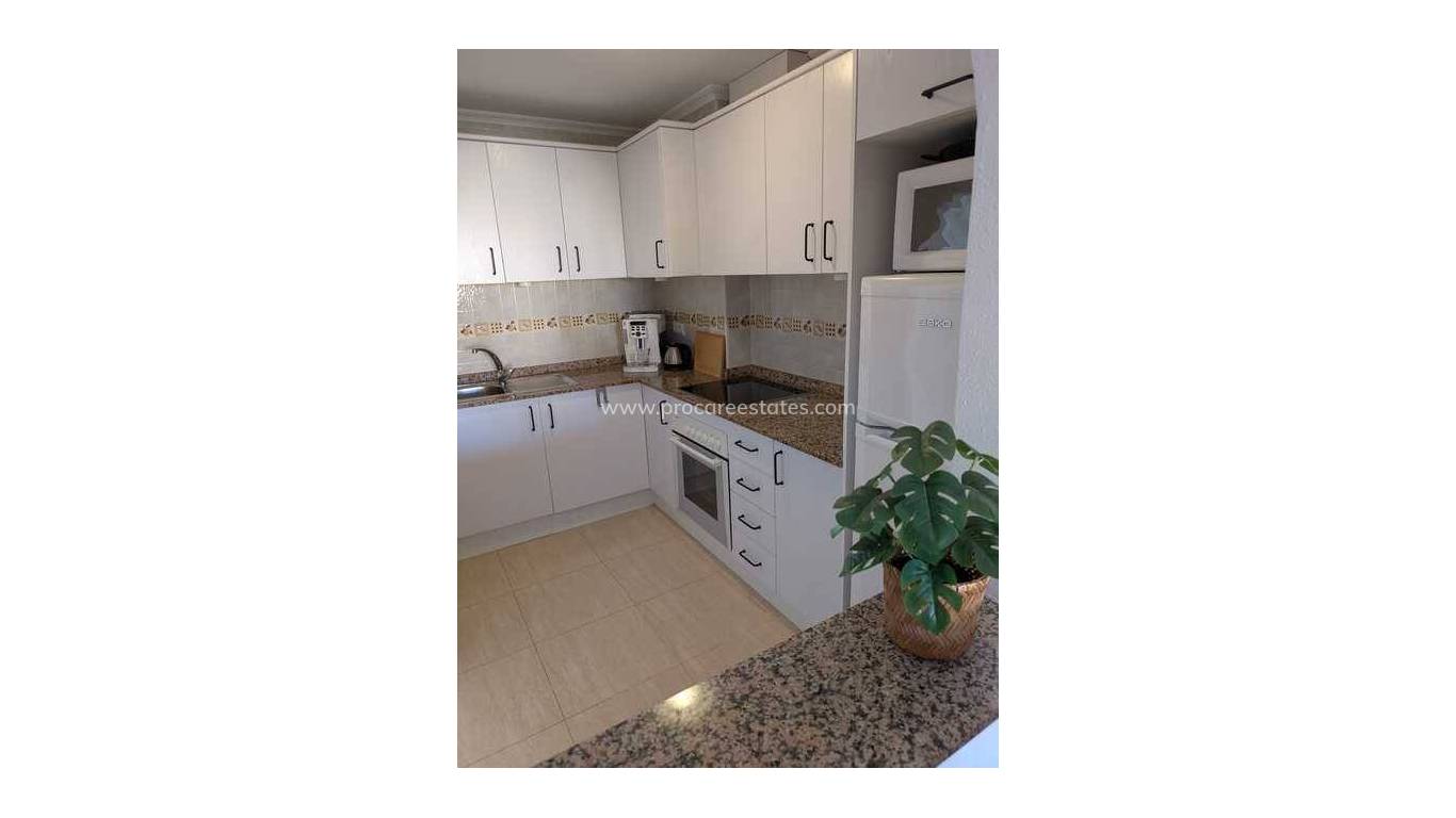 Verkauf - Wohnung - Daya Nueva