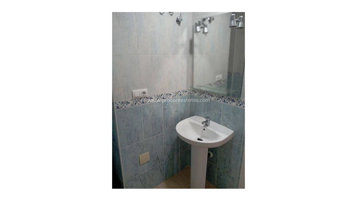 Verkauf - Wohnung - Daya Nueva
