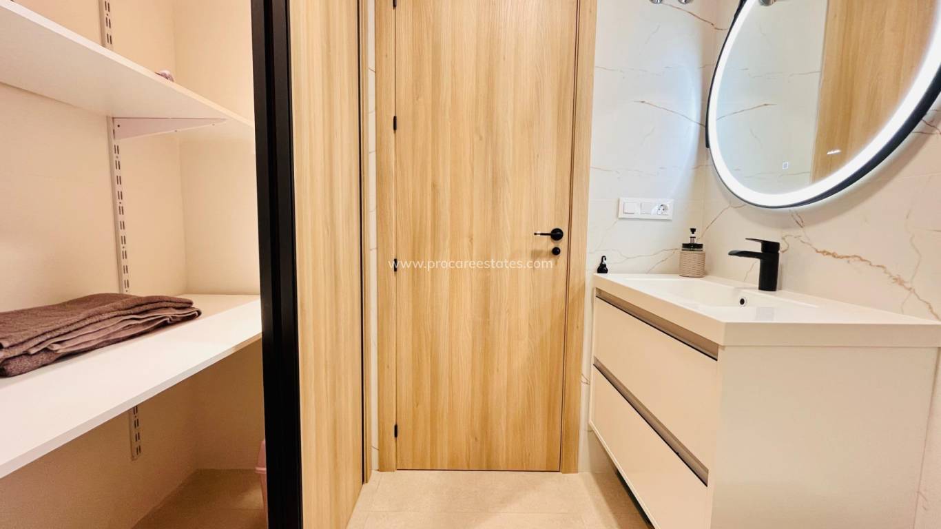 Verkauf - Wohnung - Guardamar del Segura - Puerto Deportivo