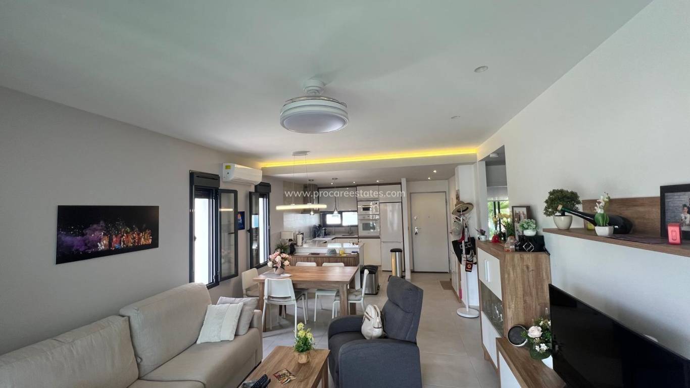 Verkauf - Wohnung - Guardamar del Segura - Urbanizaciones