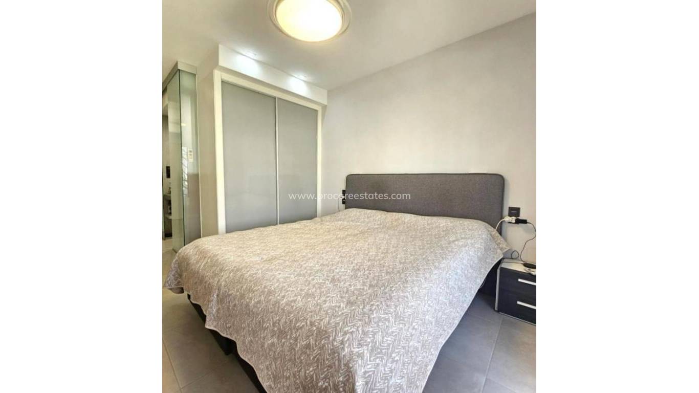 Verkauf - Wohnung - Guardamar del Segura - Urbanizaciones