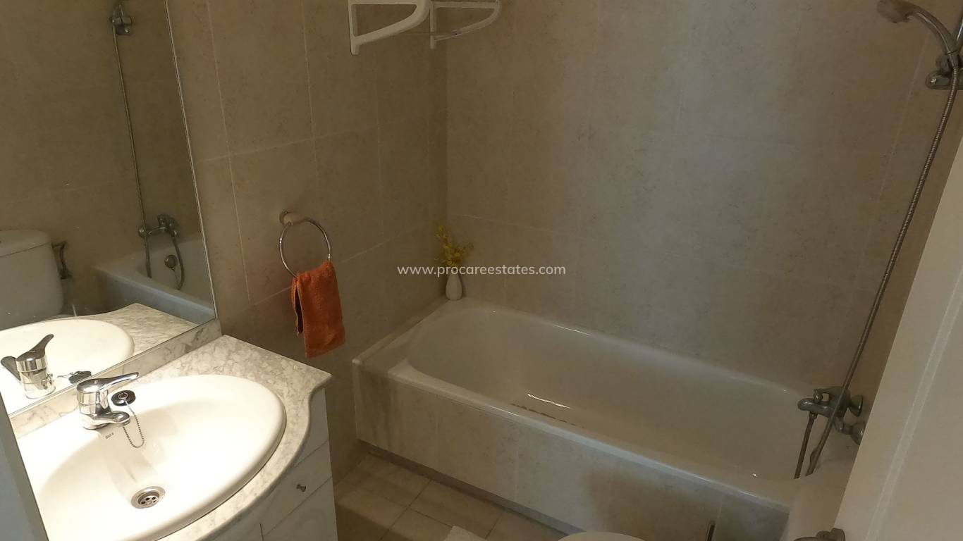 Verkauf - Wohnung - Jacarilla