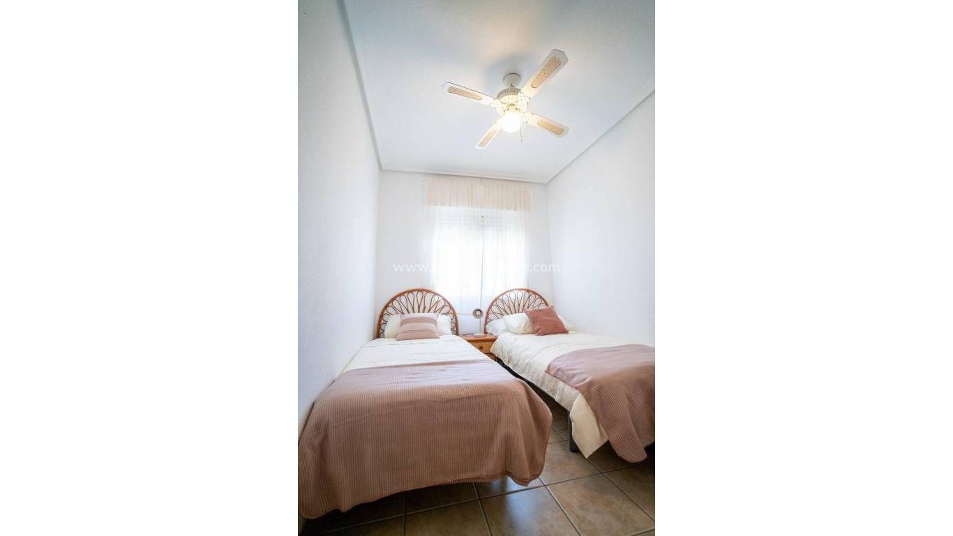 Verkauf - Wohnung - Orihuela Costa - Cabo Roig