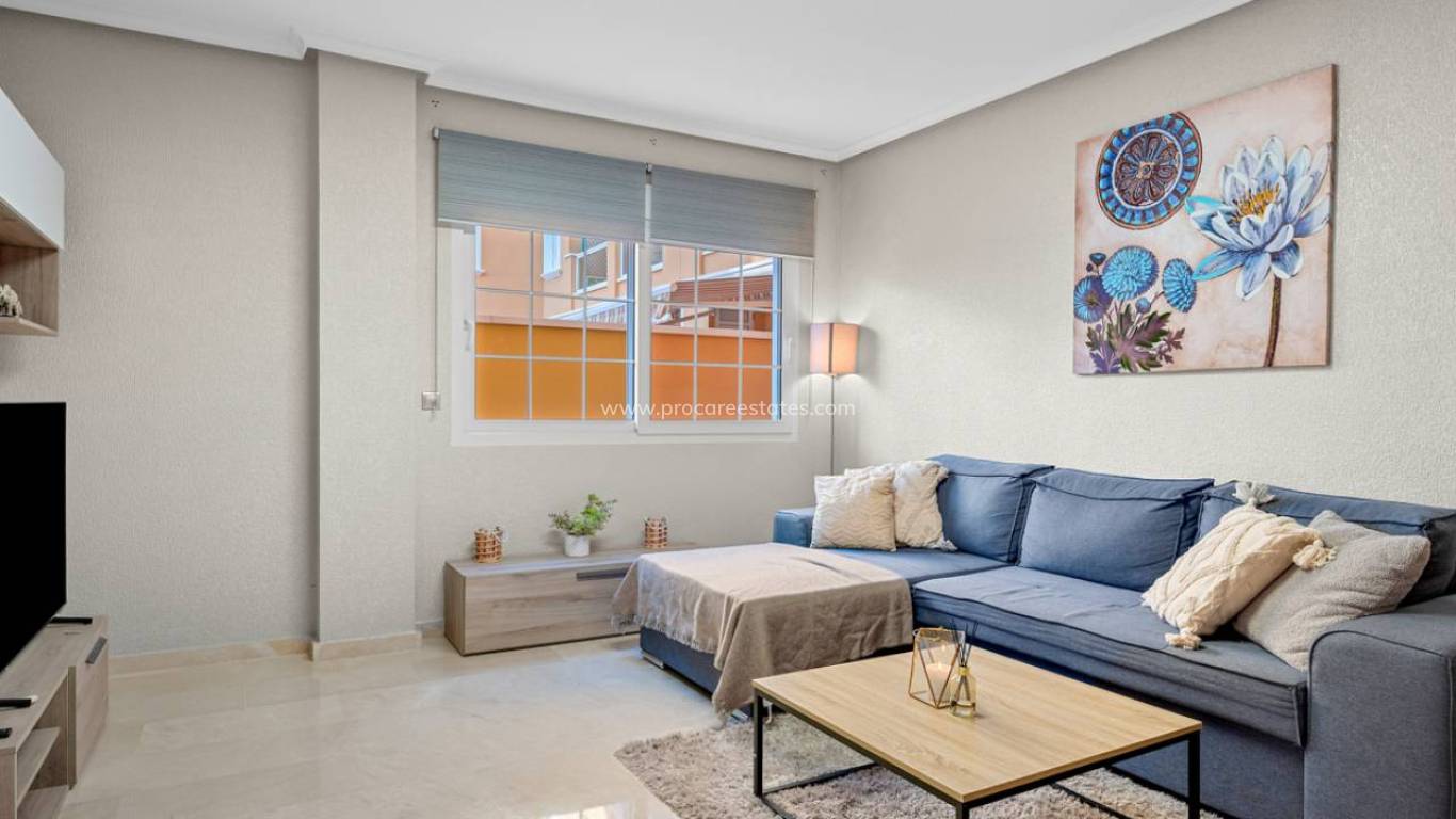 Verkauf - Wohnung - Orihuela Costa - Cabo Roig