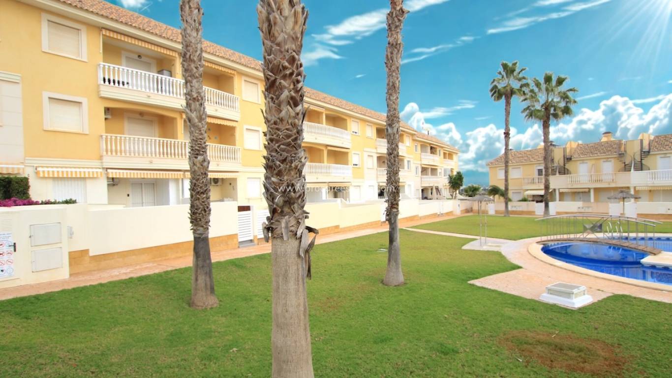 Verkauf - Wohnung - Orihuela Costa - Cabo Roig