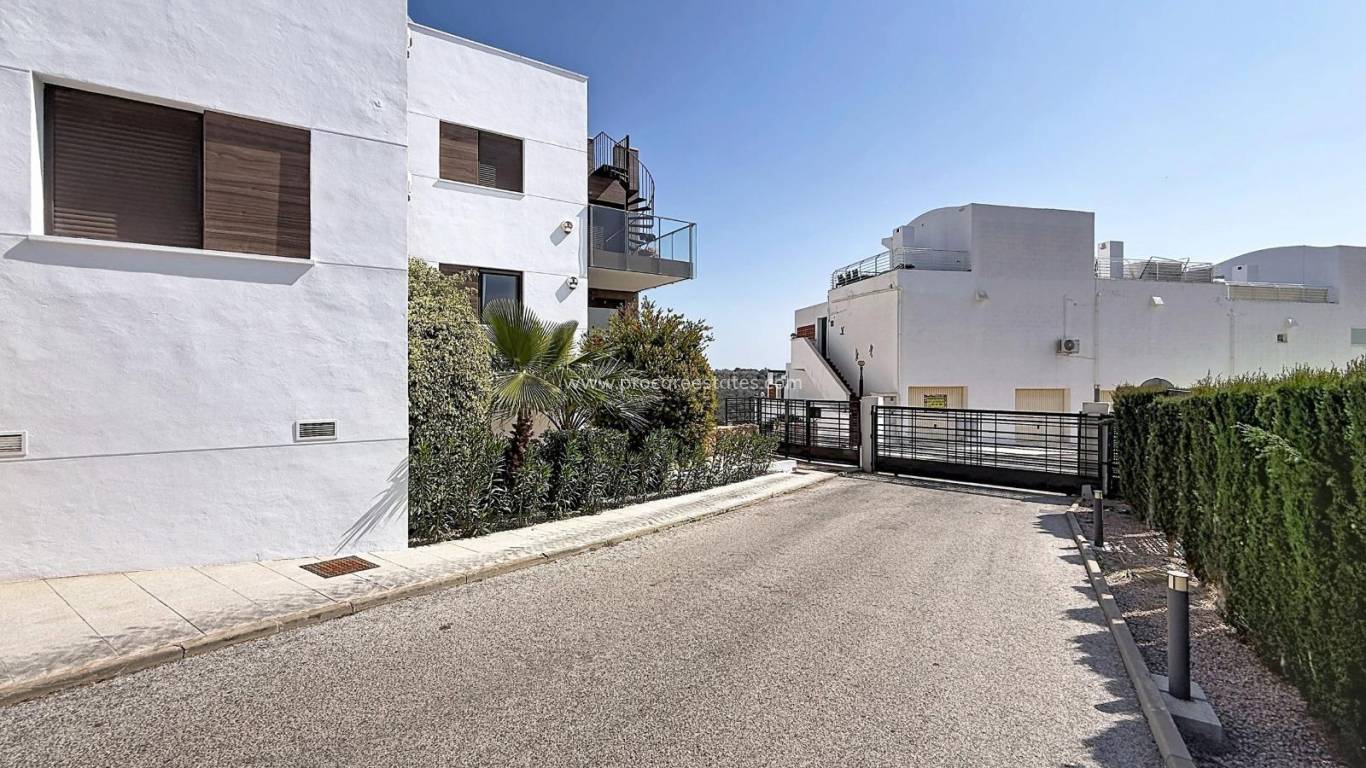 Verkauf - Wohnung - Orihuela Costa - Cabo Roig
