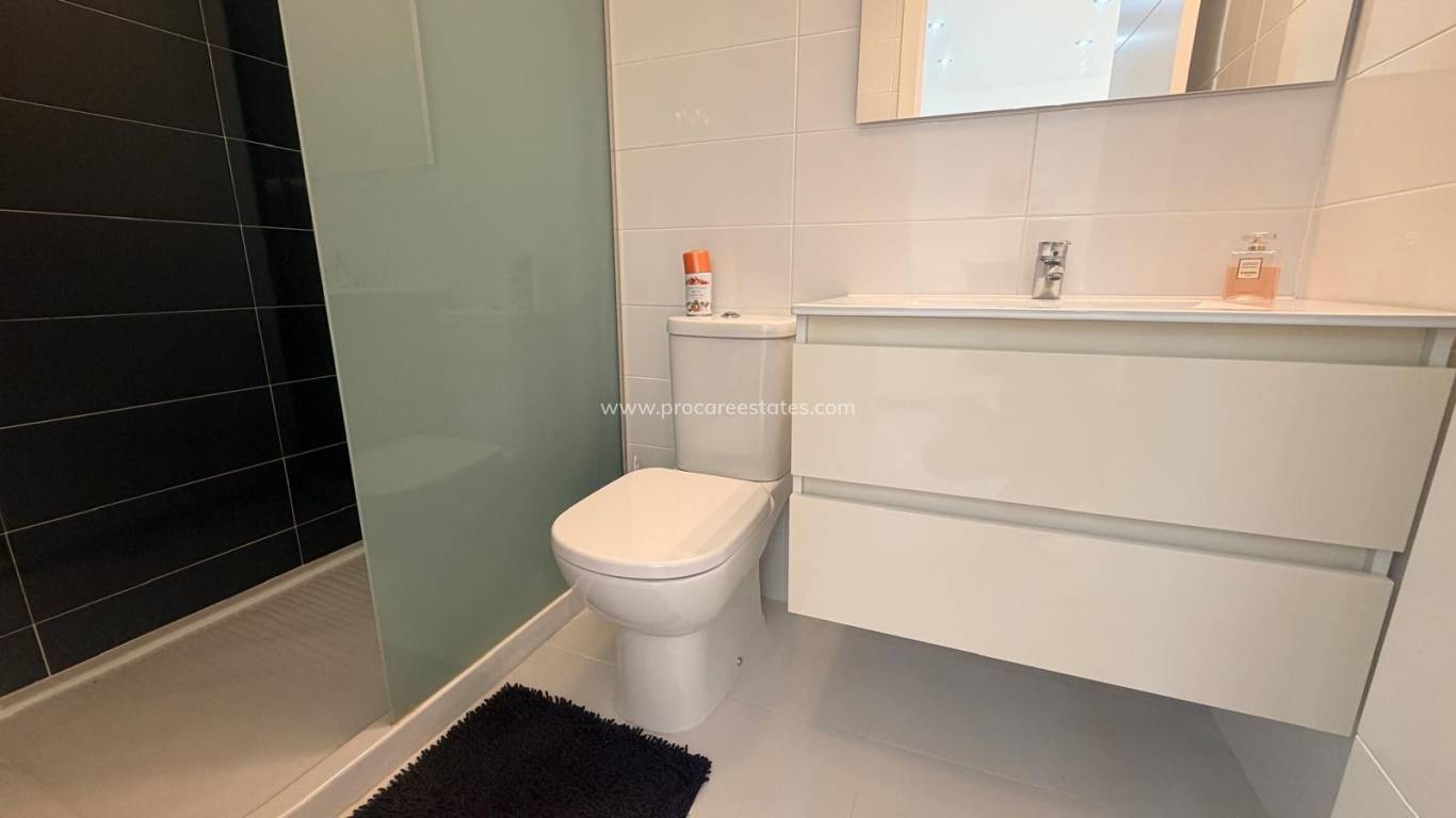 Verkauf - Wohnung - Orihuela Costa - Cabo Roig