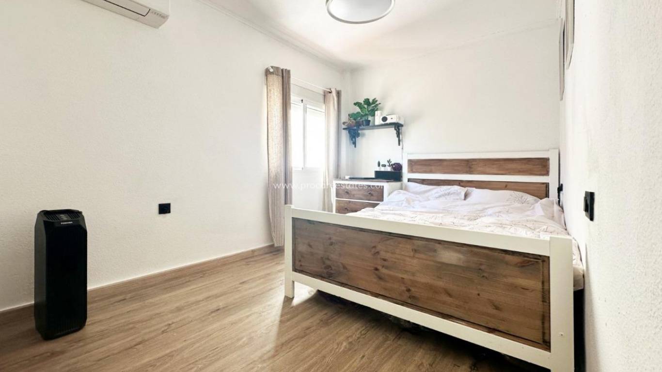 Verkauf - Wohnung - Orihuela Costa - La Zenia