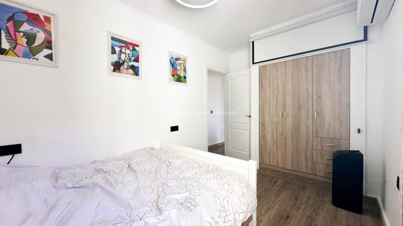 Verkauf - Wohnung - Orihuela Costa - La Zenia