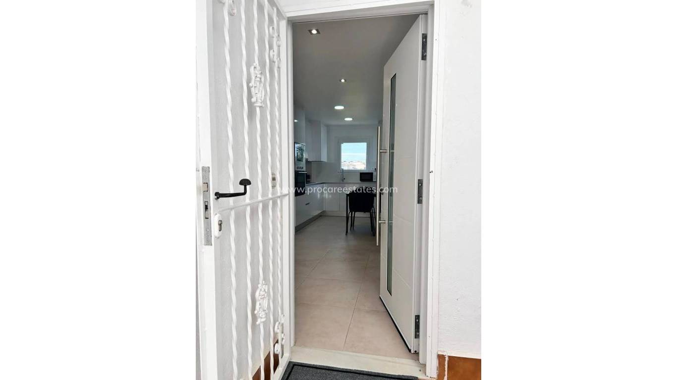 Verkauf - Wohnung - Orihuela Costa - La Zenia