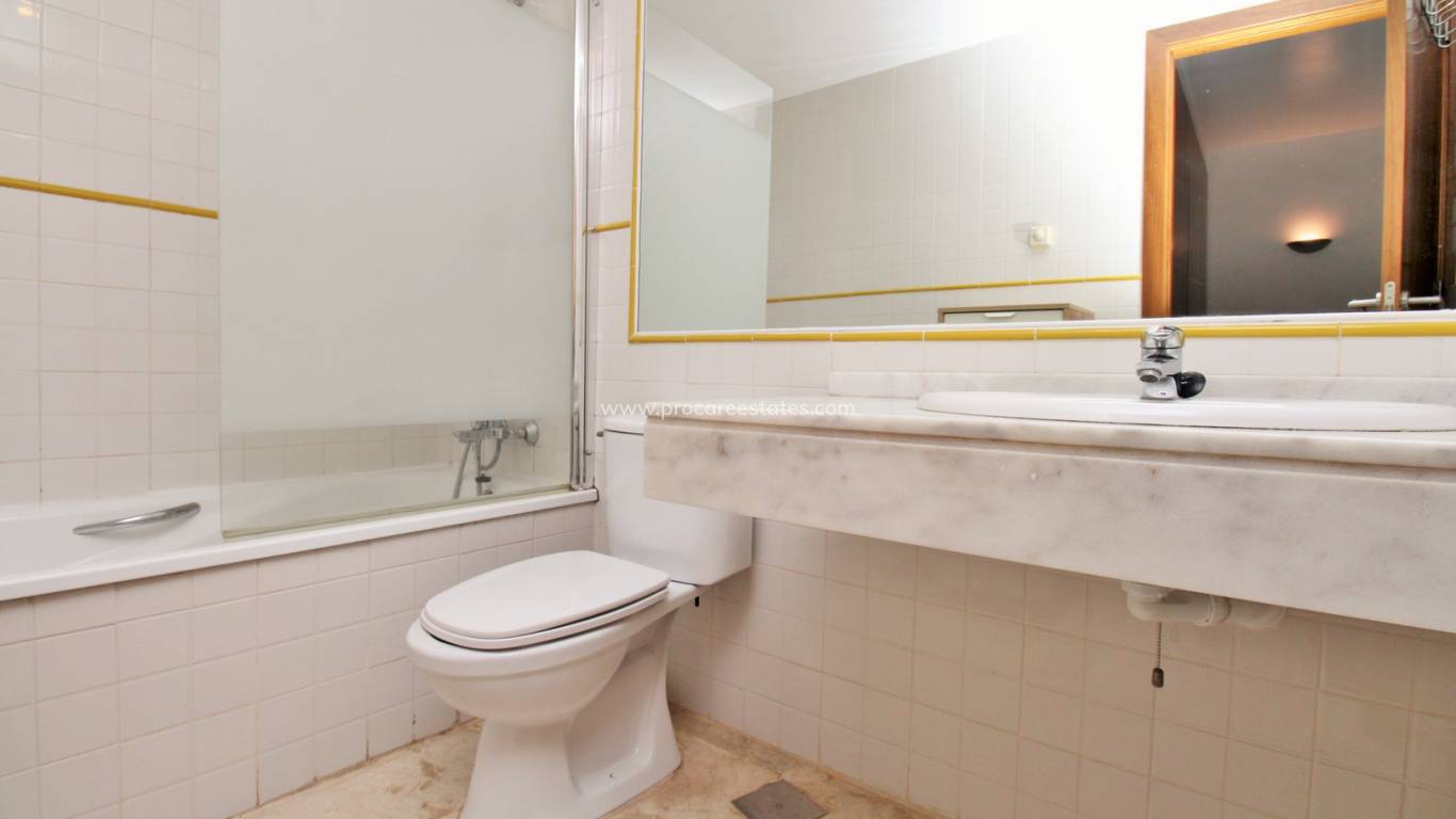 Verkauf - Wohnung - Orihuela Costa - Punta Prima