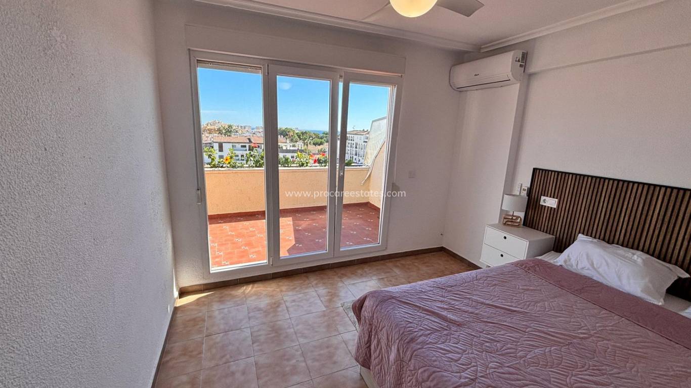 Verkauf - Wohnung - Orihuela Costa - Punta Prima