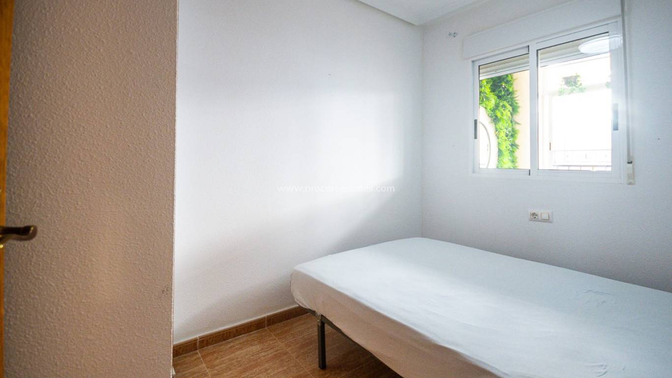 Verkauf - Wohnung - Orihuela Costa - Punta Prima