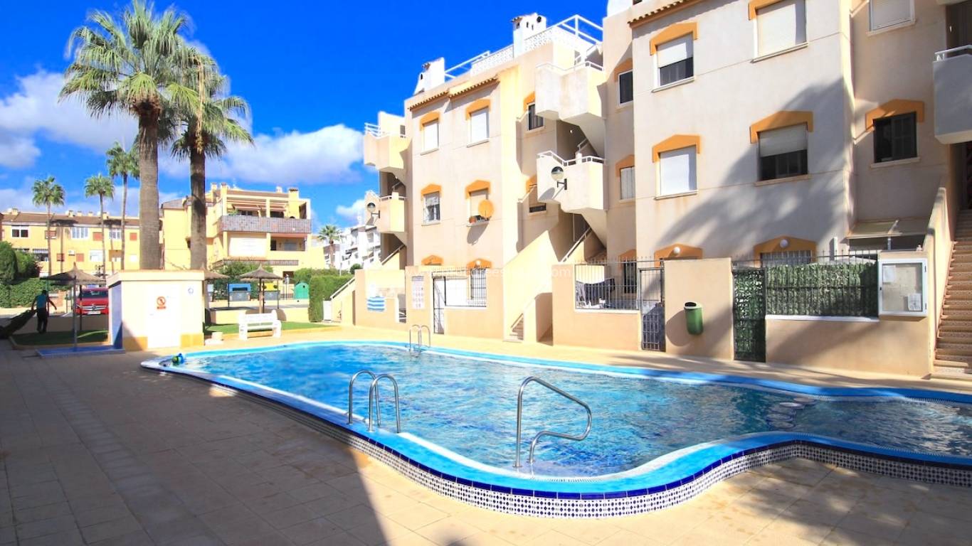 Verkauf - Wohnung - Orihuela Costa - Punta Prima