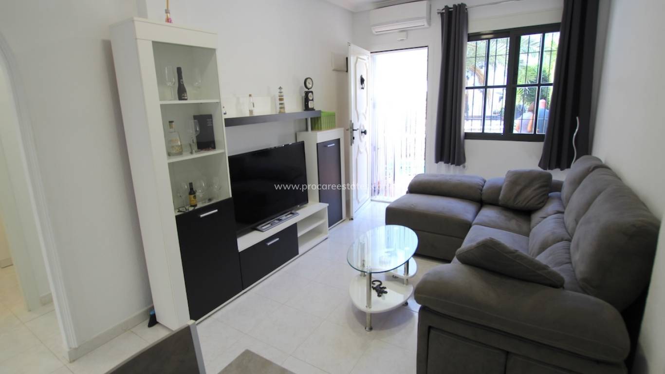 Verkauf - Wohnung - Orihuela Costa - Punta Prima