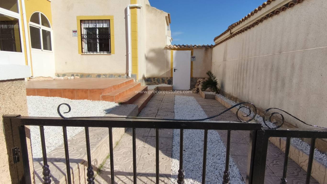 Verkauf - Wohnung - Orihuela Costa - Punta Prima