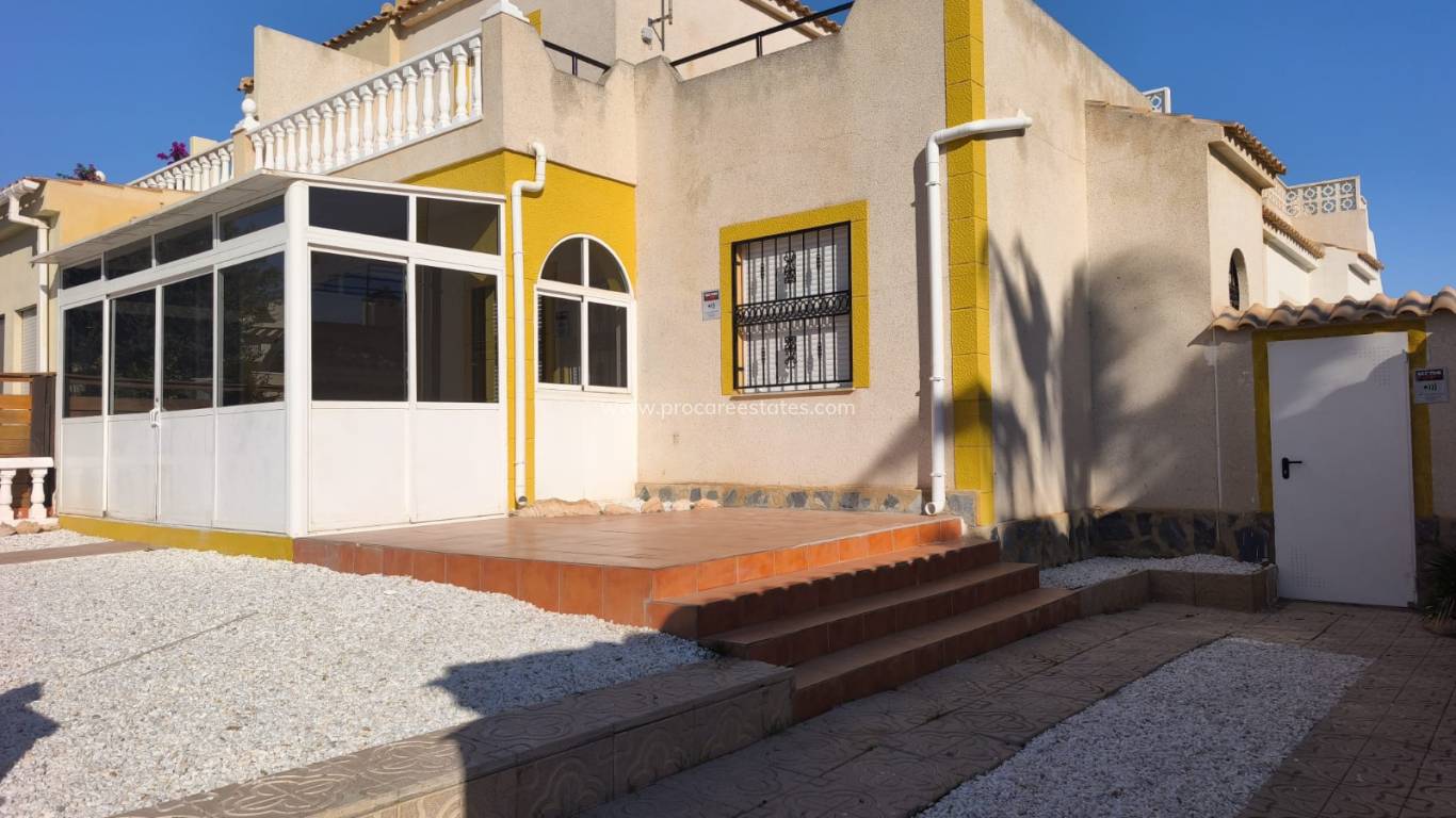 Verkauf - Wohnung - Orihuela Costa - Punta Prima