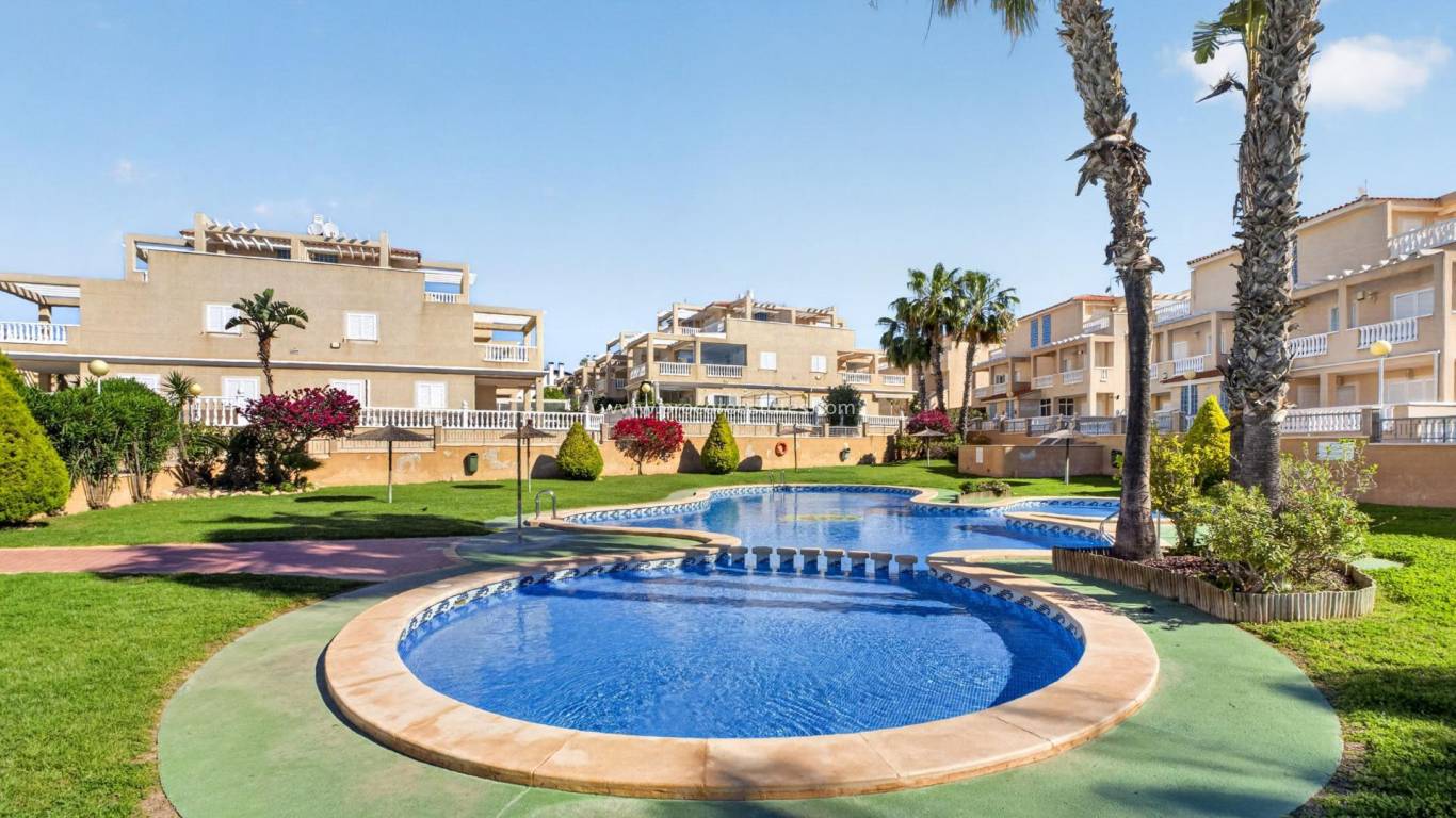 Verkauf - Wohnung - Orihuela Costa - Punta Prima