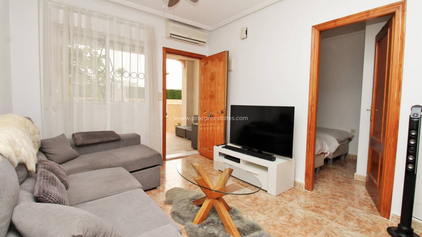 Verkauf - Wohnung - Orihuela Costa - Punta Prima