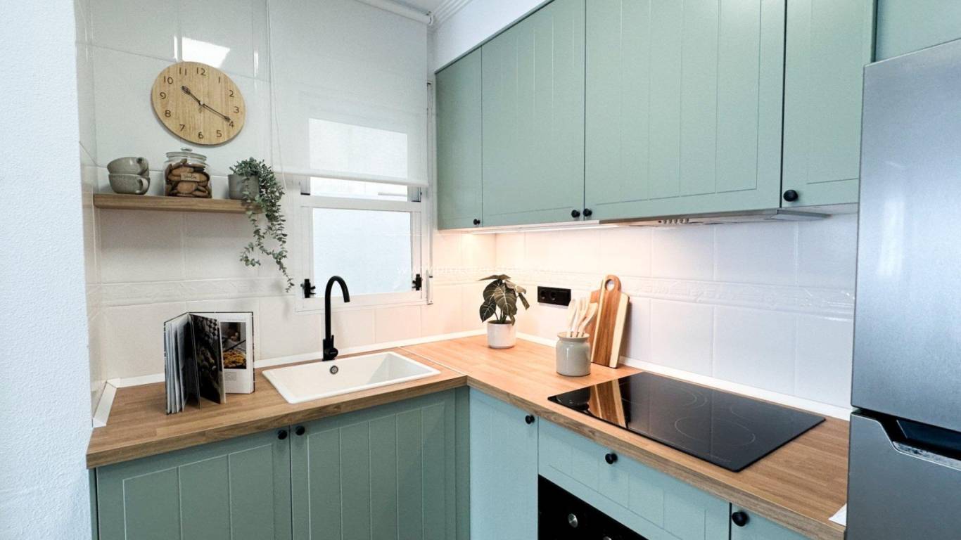 Verkauf - Wohnung - Orihuela Costa - Punta Prima