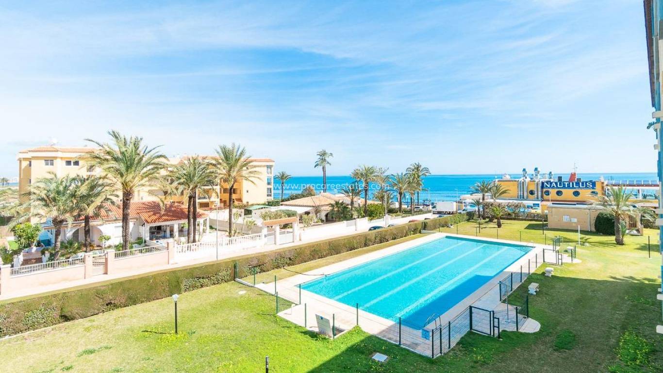 Verkauf - Wohnung - Orihuela Costa - Punta Prima