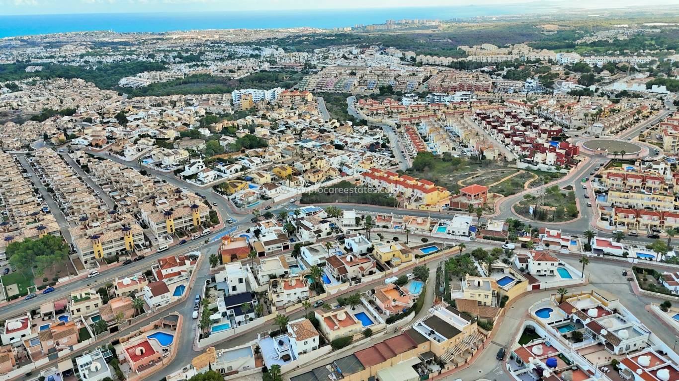 Verkauf - Wohnung - Orihuela Costa - Villamartin