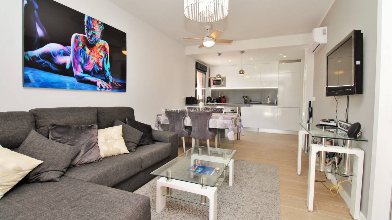 Verkauf - Wohnung - Orihuela Costa - Villamartin